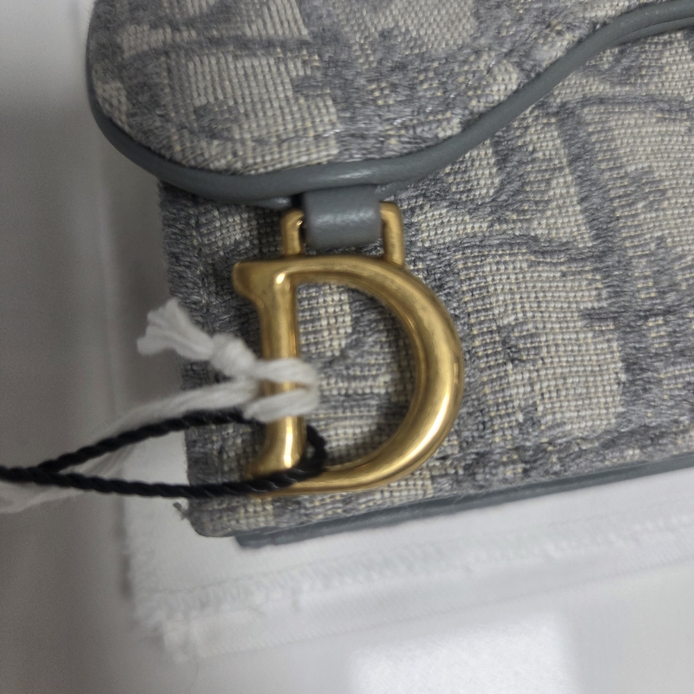 Christian Dior Gray Monogram Wallet (SOLD) - Picture 5 of 10